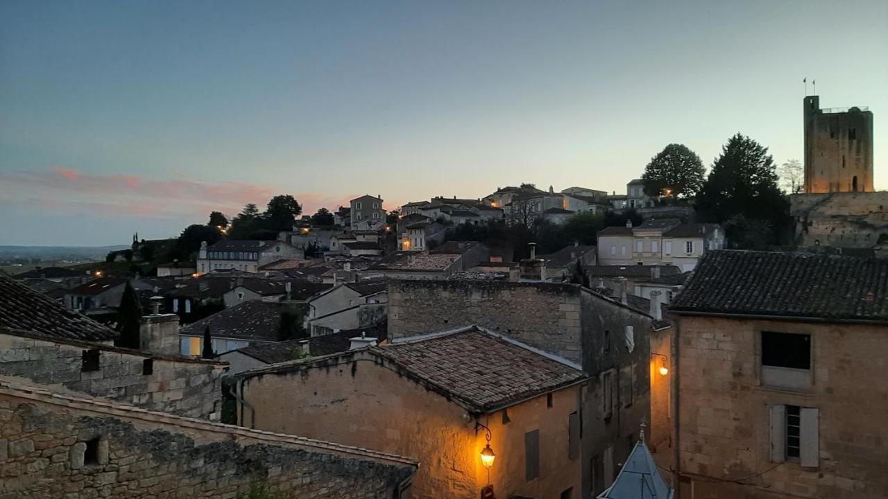 La Maison Colline Saint-Emilion Exterior photo